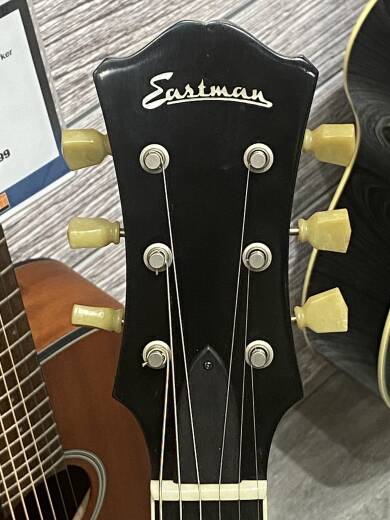 Store Special Product - Eastman Guitars - T64/V-T-GB